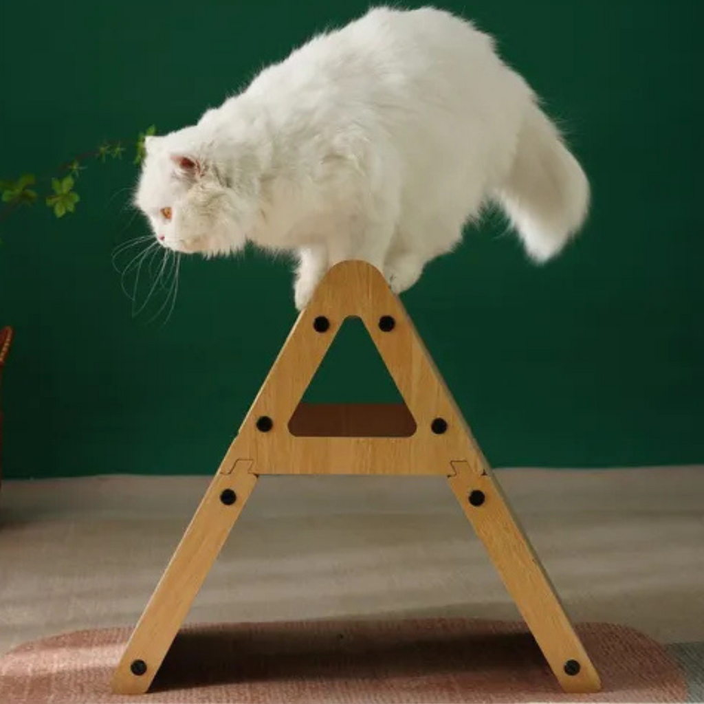 🐾 Rascador Triángulo de Cartón y Madera para Gatos